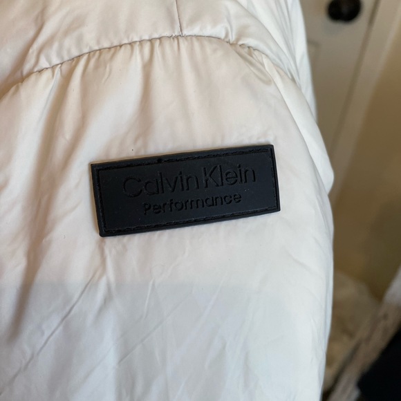 Calvin Klein Puffer jacket - Picture 3 of 12